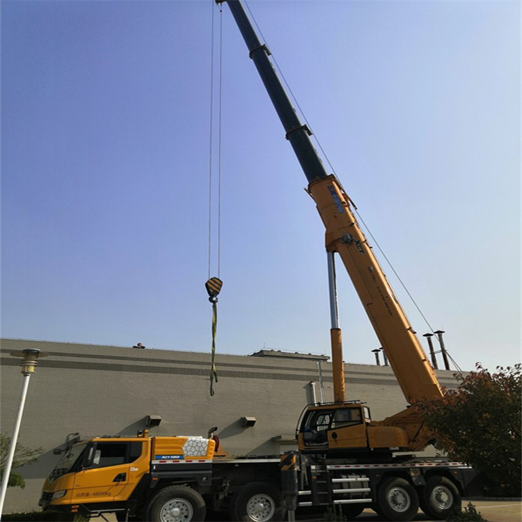 南京栖霞 选择汽车吊租赁的秘诀与联系方式指南