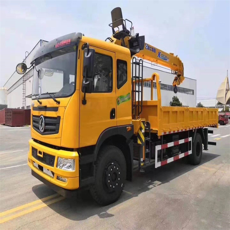 南京栖霞附近找一辆随车吊出租