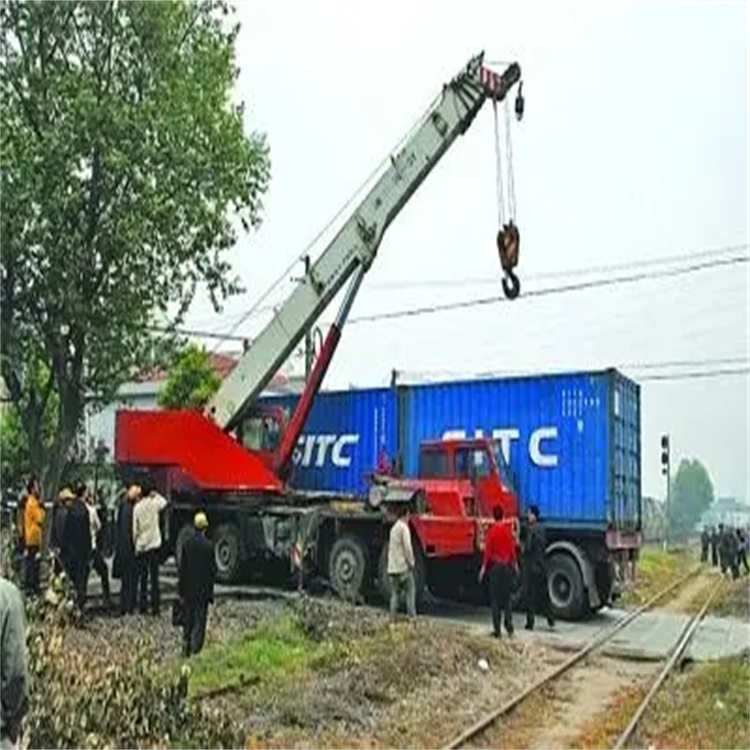 南京栖霞如何快速找到附近的吊车救援公司