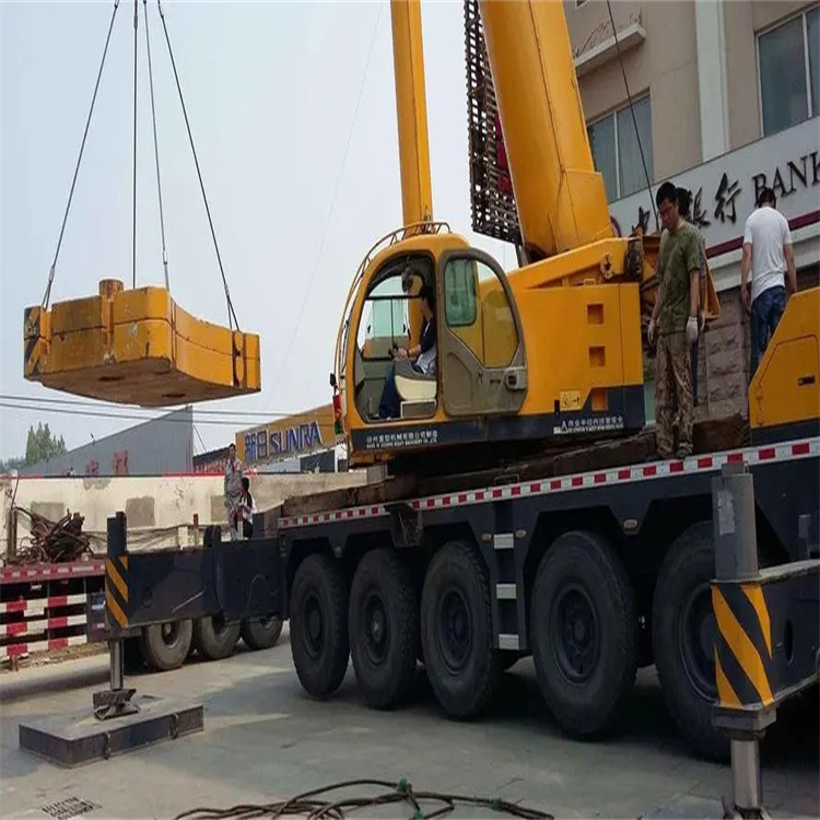 南京栖霞当地吊车出租|机器吊装|75吨|工厂搬迁服务