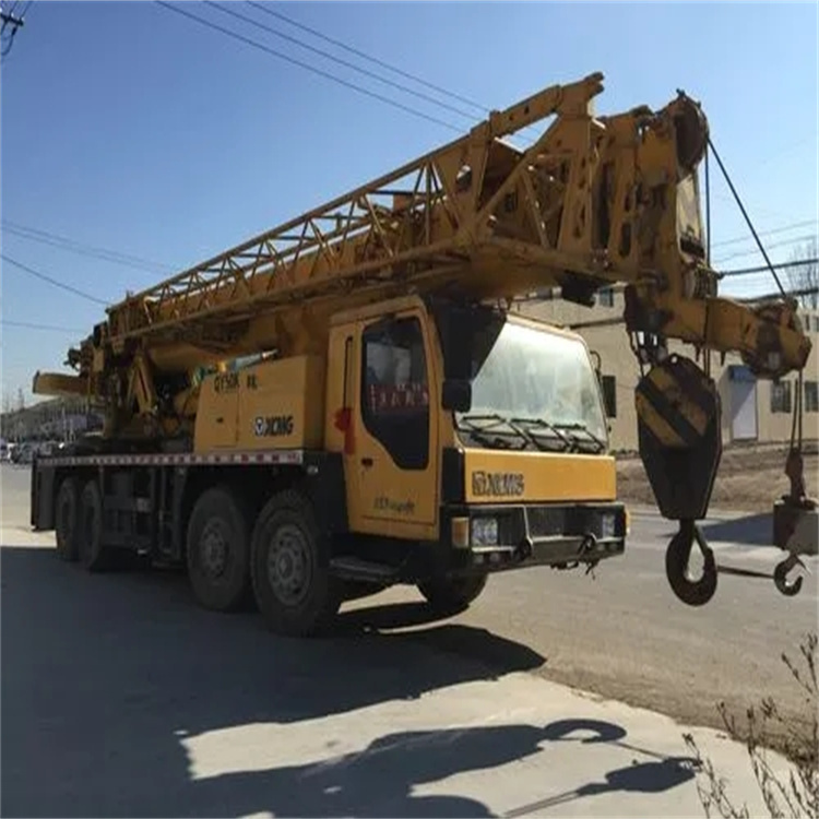 南京栖霞哪里有专业吊车出租